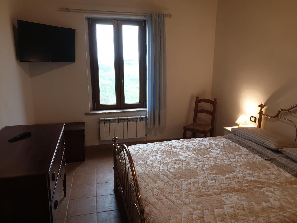 Podere Fogliano Hotel Сиена Екстериор снимка