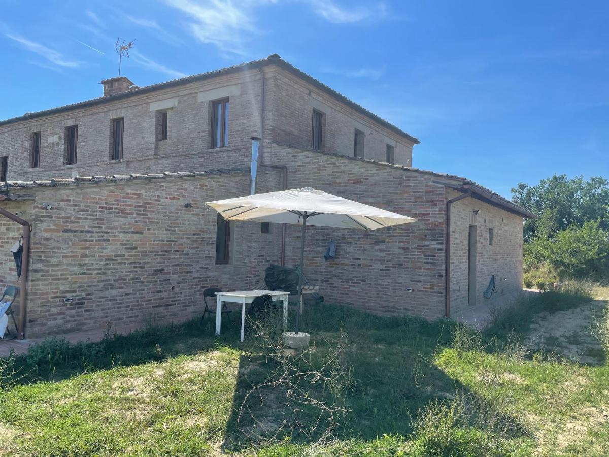 Podere Fogliano Hotel Сиена Екстериор снимка